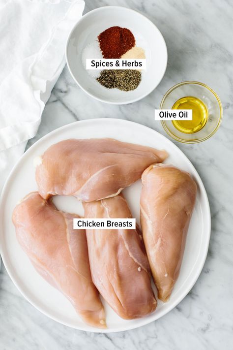 The best oven baked chicken recipe with juicy, tender, and extremely flavorful chicken breasts! It's an easy and healthy dinner that also works great for meal prep! Balsamic Chicken Marinades, Chicken Fillet Recipes, Fillet Recipes, Air Fryer Chicken Breast, Blackened Chicken Recipe, Baked Chicken Recipes Oven, Easy Shredded Chicken, Slow Cooker Shredded Chicken, Chicken Fillet