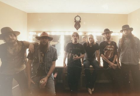 15 Songs That Will Turn Anybody Into An Instant Whiskey Myers Fan | Whiskey Riff Texas Rangers Stadium, Josh Abbott Band, Ryan Bingham, Whiskey Myers, Best Bands, Musician Photography, Texas Rangers Baseball, Rangers Baseball, Texas Artist