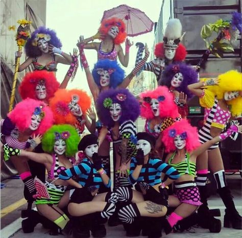 Go go group Clowns Costume, Neon Clown, Stilt Costume, Edc Vegas, Clown Costumes, Rave Aesthetic, Clown Pics, Female Clown, Circus Costume