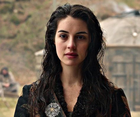 Adelaide Kane Reign, Adelaide Kane Gif, Amy Brenneman, Lyanna Stark, Reign Mary, Padmé Amidala, Mary Stuart, Adelaide Kane, White Noise