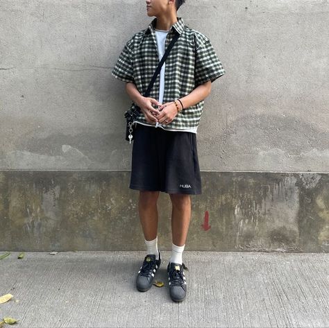 Polo And Jorts Outfit, Cropped Polo Shirt Outfit Men, Cropped Polo Outfit Men, Cropped Polo Shirt Outfit, Black Jorts Outfit Men, Crop Polo Outfit, Polo Shirt Outfit Men Street Styles, Jort Fits, Jorts Outfit Idea Men