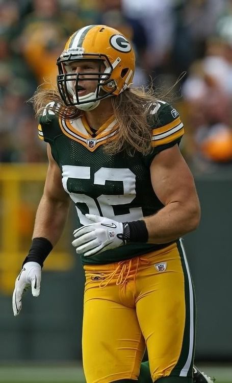 Linebacker Clay Matthews Clay Mathews, Clay Matthews Iii, Green Bay Packers Crafts, Packers Baby, Go Packers, Clay Matthews, Girls Football Boots, Green Bay Packers Football, Packers Football