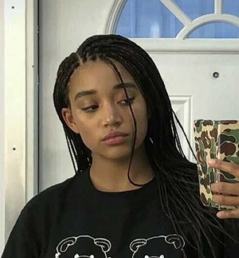 Amanda Stenberg Aesthetic, 90s Grunge Black Women, Amanda Stenberg Braids, Amanda Stenberg, Amandla Stenberg Hair, Amandla Stenberg Braids, Amandla Stenberg Icon, Amandla Stenberg Photoshoot, Amandla Stenberg Hunger Games