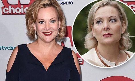 Doctor Foster's Sara Stewart reveals she's ditching online dating Sara Stewart, Sara Foster, Dr Foster, Looking For Love, The Mirror, Online Dating, For Love, Love Life, The Fosters