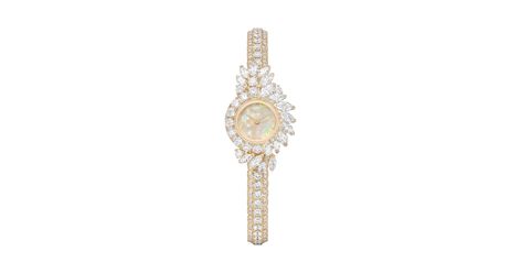 Piaget Rose, Piaget Jewelry, Gold Diamond Watch, Gold Diamond Watches, Watches Collection, Womens Watches Luxury, Marquise Cut Diamond, Rose Gold Metal, Diamond Watch