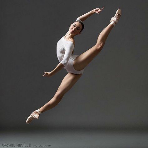 Dance Spirit Photo of the Day: Sarah-Gabrielle Ryan (photo by Rachel Neville Photography) Grand Jete, Ballet Photography Poses, Broadway Dance, Dance Magazine, Dance Forever, Ballet Poses, Ballet Inspiration, Shall We Dance, Ballet Photography