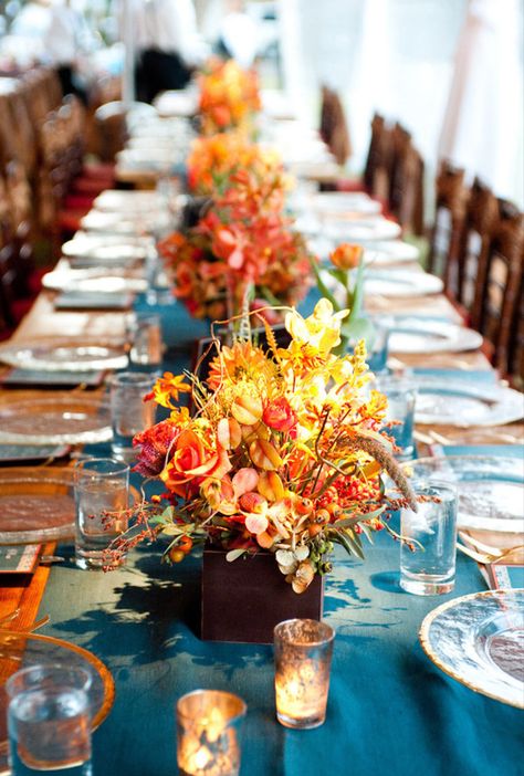 Orange Wedding Colors, Teal Bridesmaid, Teal Bridesmaid Dresses, Tafel Decor, Fall Wedding Centerpieces, Teal Wedding, בר מצווה, Table Runners Wedding, Orange Wedding