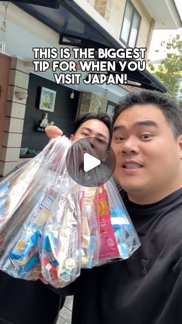 Where To Go With Your Friends, Japan Tips, To My Cousin, Souvenir Ideas, Japan Gifts, Japan Travel Tips, Go To Japan, Japanese Gifts, Visit Japan