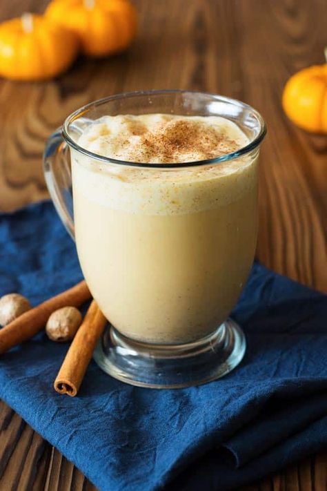 Pumpkin Spice Eggnog, Pumpkin Eggnog Recipe, Pumpkin Eggnog, Crafty Cocktails, Blender Kitchen, Spiced Eggnog, Homemade Eggnog, Homemade Pumpkin Spice, Eggnog Recipe