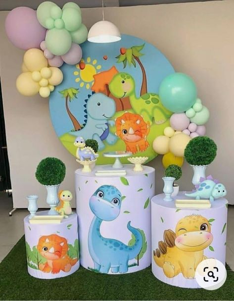 Baby Dinosaur Party, Dinosaur Baby Shower Theme, Dinosaur Birthday Theme, Dinosaur Birthday Party Decorations, Ideas Cumpleaños, Dinosaur Themed Birthday Party, Dino Birthday Party, Dinosaur Theme Party, Baby Dino