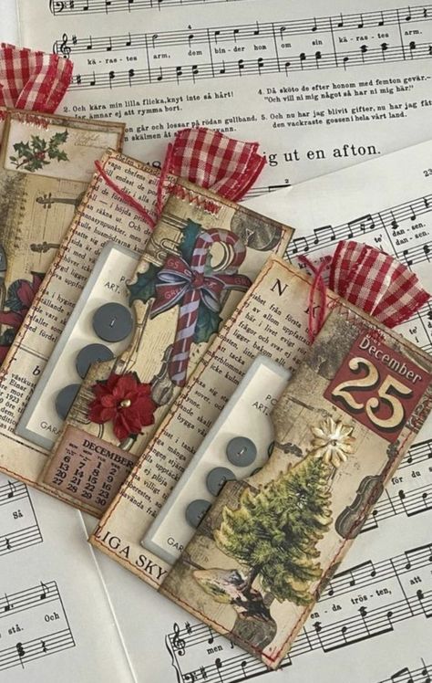 Decorated Tags Ideas, Tim Holtz Ephemera Ideas, Pocket Christmas Cards, Christmas Snippet Roll, Christmas Gift Tags Ideas, Atc Cards Ideas Tutorials, Christmas Atc Cards, Christmas Art Journal Ideas, Junk Journal Christmas Ideas