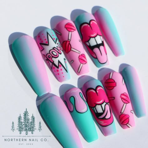 Best Nail Art Designs 2023, Sucker Nails, Lips On Nails Design, Uñas Pop Art, Lip Nail Art, Gel Nails Spring, Comic Nail Art, Uñas Ideas, Pop Art Nails