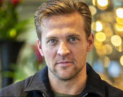 Tobias Santelmann is a Norwegian actor. Tobias Santelmann, The Last Kingdom, Favorite Actors, Actors, Tv, Quick Saves