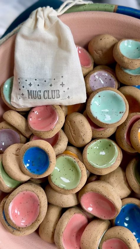 Little worry/fidget stones for mug club 🎨 until we get to sunny days!☀️ Reminder!🚨Any openings for spots for mug club will be posted in… | Instagram How To Make Worry Stones, Worry Stone Clay, Ceramic Worry Stones, Pottery Craft Ideas, Clay Worry Stones, Waldorf Learning, Whimsical Pottery, Mini Pottery, Bison Art