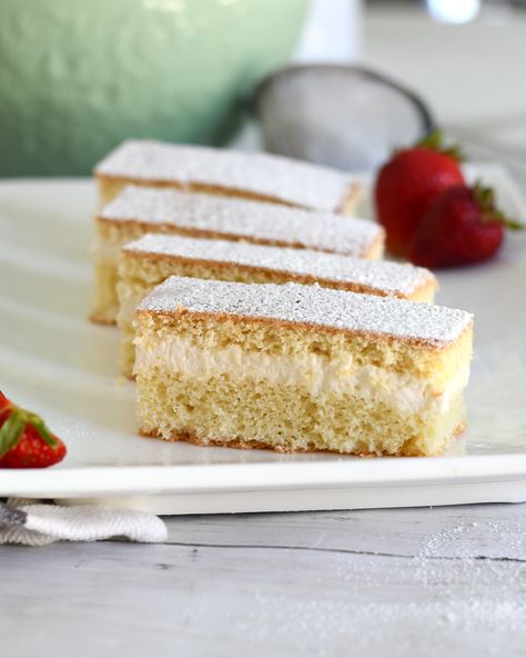 Cooking with Manuela: How to make Torta paradiso - Italian Paradise Cake with Milk Cream Italian Bake, Paradise Cake, Italian Cake, Bake Goods, Baking Goods, Milk Cream, Cake Flavors, Food Dessert, Chocolate Treats