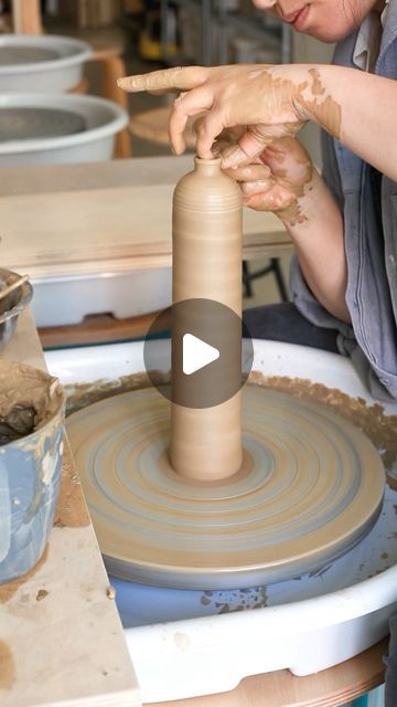 Artist Kim Le, a ceramic artist from Paris, France shows amazing skill in throwing a cylinder. Once she has the cylinder made the top is collard in to create a vase. 
https://www.instagram.com/kimle/ Ceramic Cylinders, Single Stem Vase, The Turning, Starting From The Bottom, Cylinder Vase, A Stick, Ceramic Artists, Paris France, Instagram A