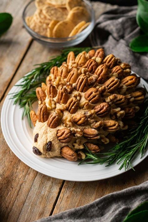 Woodland hedgehog cheese ball is a simple, savory appetizer that will be a stunning centerpiece at a woodland baby shower or first birthday.  Cream cheese, cheddar, Worcestershire sauce, and spices make this vegetarian snack idea a super cute, gender neutral munchie. Hedgehog Cheese Ball, Bridal Shower Snacks, Baby Shower Snacks Boy, Shower Snacks, Woodland Hedgehog, Boys Food, Baby Shower Snacks, Ideas For Baby Shower, Appetizers Table