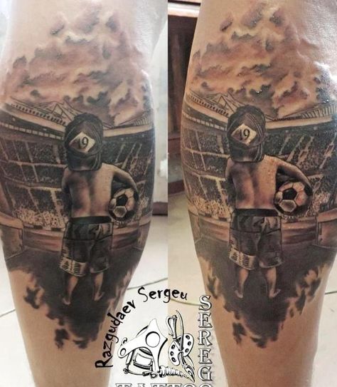 Football Player Tattoo, Tattoo Football Soccer, Football Tattoo Ideas For Men Leg, Football Tattoo Ideas For Men, Football Tattoo Ideas, Tattoo Football, Soccer Tattoos, Chest Tattoo Stencils, Football Tattoo