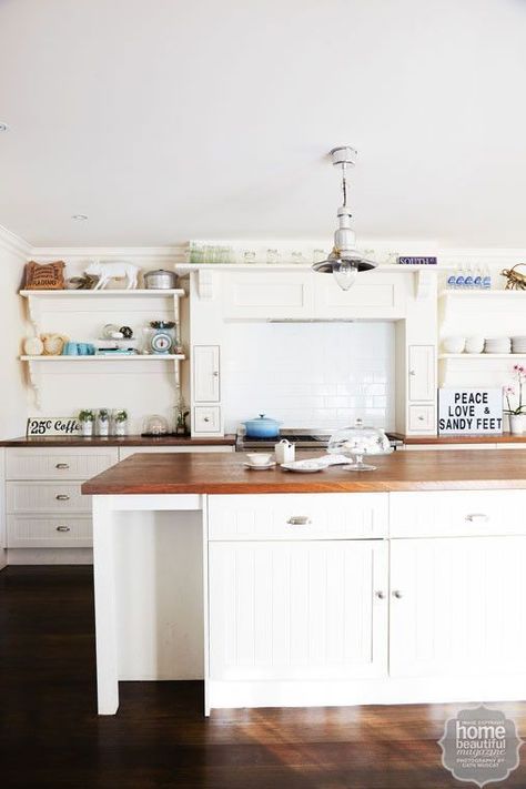 Kitchen inspiration: open shelving Timber Bench Top, Timber Cabinetry, Kitchen With Shelves, Lounge Diner, Antique White Kitchen Cabinets, Coastal Style Kitchen, Antique White Cabinets, Antique White Kitchen, Kitchen Lounge