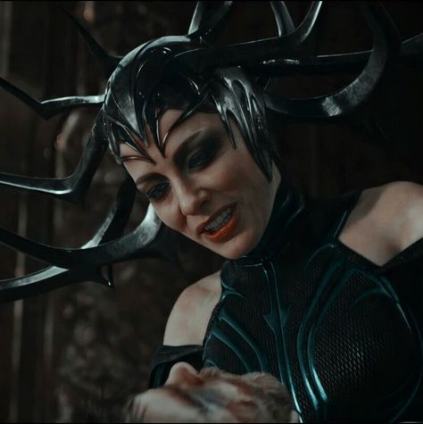 Hela Thor Ragnarok, Hela Cate Blanchett, Hela Odinsdottir, Marvel Hela, Hela Thor, Avengers Universe, Icons Marvel, Aesthetic Marvel, Marvel Aesthetic