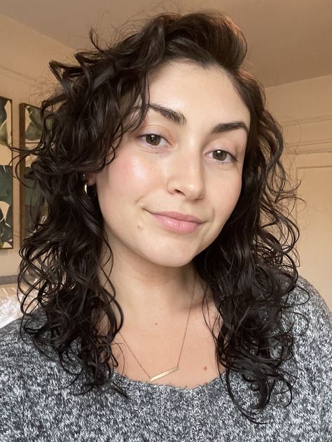 I Tried TikTok's Pixie Diffusing Curl Method: See the Photos | POPSUGAR Beauty Pixie Diffusing Method, Oreo Dump Cake, Curl Method, Red Velvet Cake Mix, Frizz Free Curls, Curl Cream, Popsugar Beauty, Frizz Free, Mom And Sister