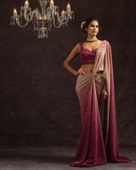 A beutiful ombre pre draped saree perfect for a wedding cocktail party. Cocktail Party Saree Look, Cocktail Saree Indian Weddings, Cocktail Sarees Parties, Indowestern Saree Draping, Saree For Cocktail Party, Sadi Design, Prestitched Saree, Sequence Sarees, Indowestern Saree