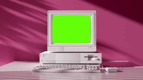 90s Computer Screen, Computer Green Screen, Old Computer Screen, Y2k Computer, Showroom Inspiration, Classroom Desk, School Computers, Photoshop Tutorial Photo Editing, Mouse Computer