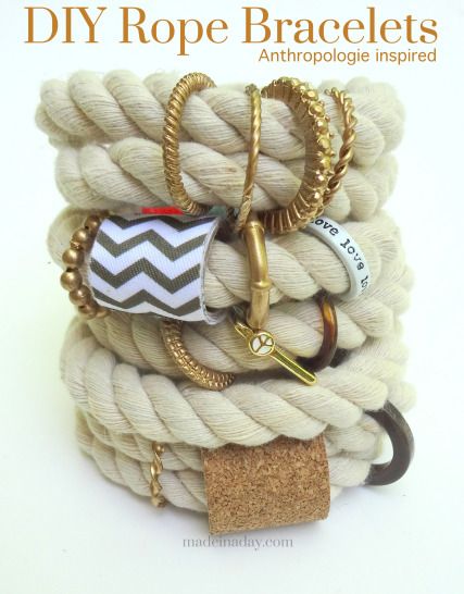 DIY Rope Bracelets Rope Bracelets Diy, Macrame Colar, Nautical Diy, Rope Bracelets, Anthropologie Inspired, Diy Jewelry Tutorials, Diy Jewlery, Rope Crafts, Easy Diy Jewelry