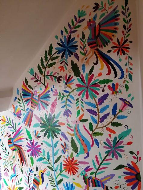 Mexican Art Mural, Otomi Mural, Mexican Mural Art, Mexican Murals, Mexican Restaurant Decor, Travel Themed Room, Mexican Paintings, Window Mural, Mexican Art Tattoos