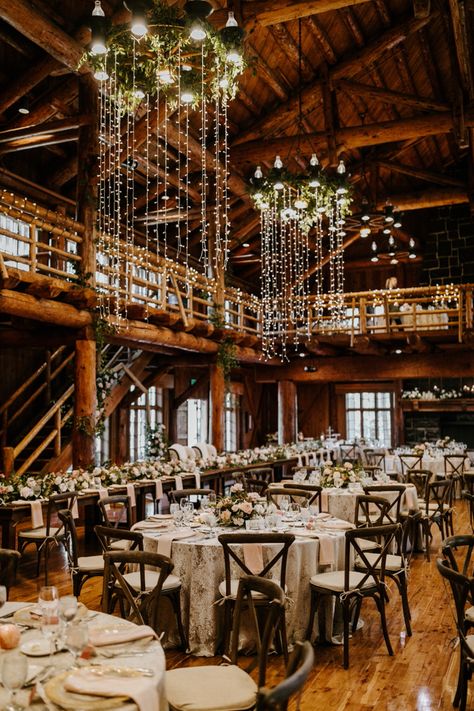 #wedding #weddingisle #ceremony #floral #flowers #rusticelegance #rusticwedding #bride #groom #weddingday #weddinginspo #brideandgroom #bridesmaids #groomsmen #rusticwedding #weddingflowers #ceremonyflowers #receptionflowers #reception #stringlights #elegance #weddingdetails #receptiondetails Bayou Wedding, Sunriver Resort, Wedding Venues Oregon, Rustic Garden Wedding, Wedding Isles, Modern Wedding Venue, Rustic Modern Wedding, Bridesmaids Groomsmen, Wedding Table Linens