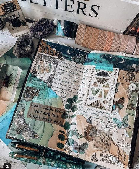 Scrapbook Page Themes, Junk Journal Ideas Pages, Homemade Journal Ideas, Collage Scrapbook Ideas, Junk Journal Aesthetic, Scrapbook Journal Ideas Creative, Collage Journal Ideas, Fantasy Journal Pages, Sketchbook Pages Ideas