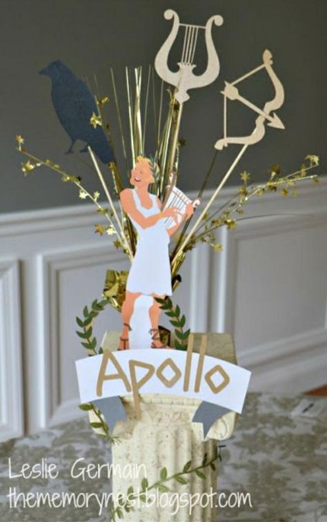 Greek Prom Theme Ancient Greece, Greek Themed Party Decorations, Greek Decor Ideas, Greek Mythology Centerpieces, Greek Decorations, Greek Party Decorations, Roman Party, Greek Party Theme, Percy Jackson Birthday