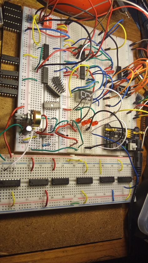 Arduino Aesthetic, Electrician Aesthetic, Electrical Engineering Aesthetic, Electronics Workspace, Electronics Lab Workbenches, Mechatronics Engineering, Future Electronics, Electrical Engineering Projects, Light And Shadow Photography