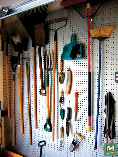 Organization Wall Ideas, White Pegboard, Pegboard Garage, Organization Wall, Pegboard Wall, Garden Tool Rack, Garage Organization Tips, Garage Tool Organization, Shed Organization