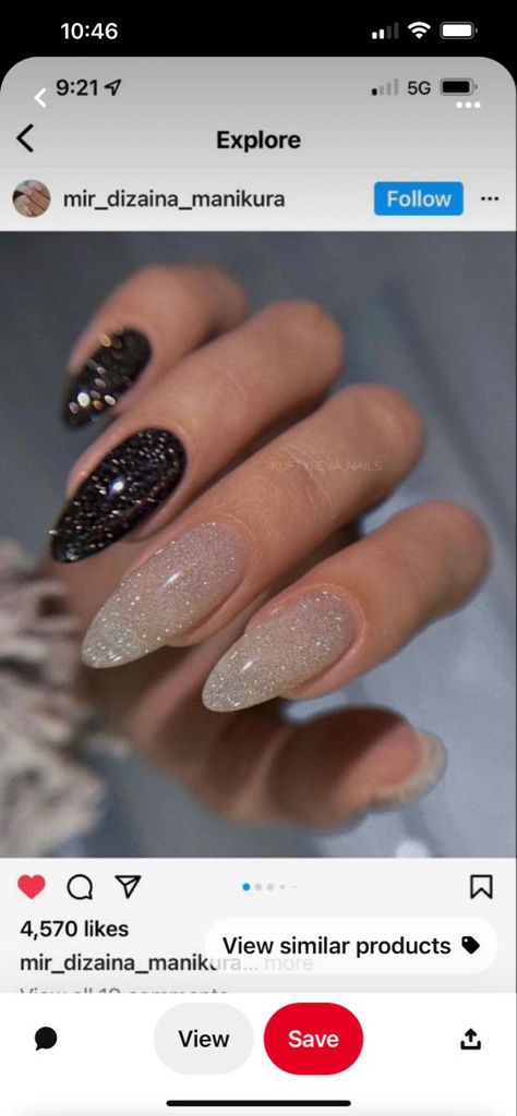 Black and nude with sparkles Black Almond Nails Designs, Sparkly Black Nails, Black Sparkly Nails, Black Sparkle Nails, White Sparkle Nails, Black And Nude Nails, Nail Nail Designs, Black Almond Nails, Nye Nails