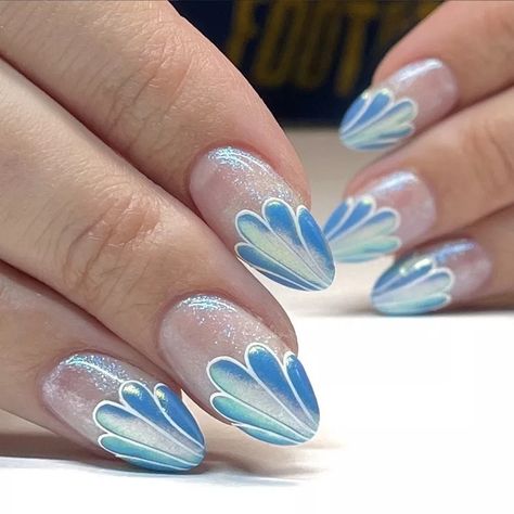 24 Seashell Nail Ideas For a Must-Sea Mani Ethereal Background, Dreamy Gradient, Stiletto Shaped Nails, Ocean Goddess, Seashell Nails, New Nail Trends, Color Transition, Cloud Design, Shaped Nails