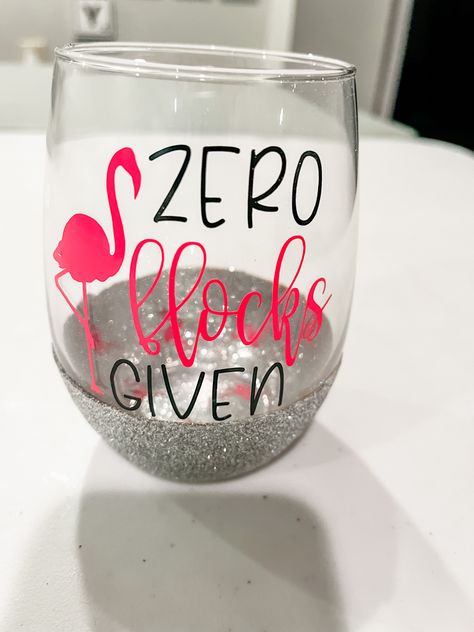 Stemless peekaboo wine glass, silver glitter base, Zero Flocks Given flamingos, @OurLifeInLiberty Flamingo Wine Glasses, Peekaboo Glitter Wine Glasses Diy, Glitter Wine Glasses Diy, Cricut Art, Wine Glass Decals, Glitter Wine Glasses, Cork Ideas, Diy Wine Glasses, Glitter Wine