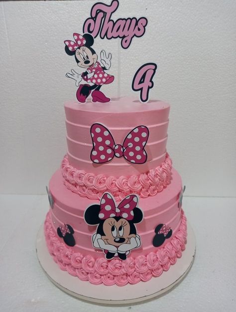 Minnie Mouse Cake Ideas Buttercream, Minnie Mouse Cake Ideas, Pastel Minnie Mouse, Minnie Mouse Cake Design, Mickey Birthday Cakes, Disney Princess Birthday Cakes, Minnie Mouse Stickers, Minnie Mouse Birthday Theme, Minnie Mouse Balloons