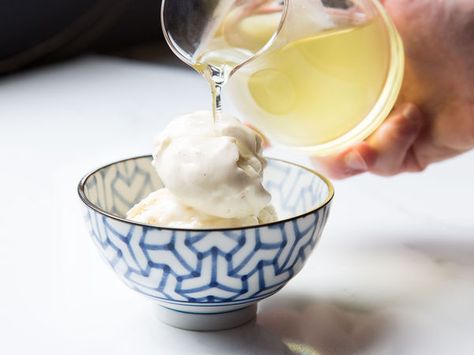 A shot of espresso over a scoop of vanilla ice cream may be the world's best simple dessert—but this might be even better. Tea Affogato, Green Tea With Milk, Tea Drink Recipes, Easy Teas, Shot Of Espresso, Simple Dessert, Butter Pecan, Hot Tea, Vanilla Ice