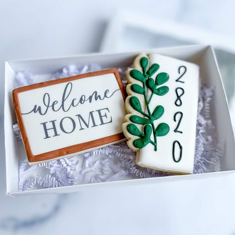 [Collection] Housewarming Decorated Cookies, New Home Cookies Royal Icing, First Home Cookies, House Closing Cookies, Home Sweet Home Cookies Decorated, Welcome Cookies Decorated, Housewarming Party Desserts, Welcome Home Cookies Decorated, New House Cookies