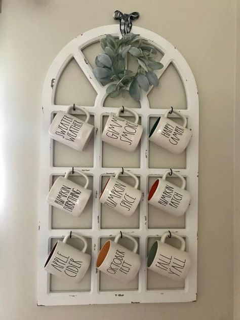 Old Window Coffee Cup Holder, Diy Coffee Mug Display, Coffee Cup Storage Ideas, Coffee Diy Decor, Mug Storage Ideas, Coffee Cup Storage, Old Window Projects, Coffee Mug Display, Coffee Station Kitchen