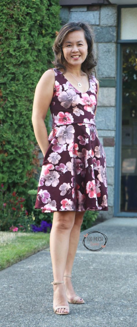 Summer Dress Free Pattern, Circle Skirt Calculator, Skater Dresses Pattern, Tulle Skirt Tutorial, Circle Skirt Pattern, Tutu Tutorial, No Sew Tutu, Too Much Love, Skater Girl Dress