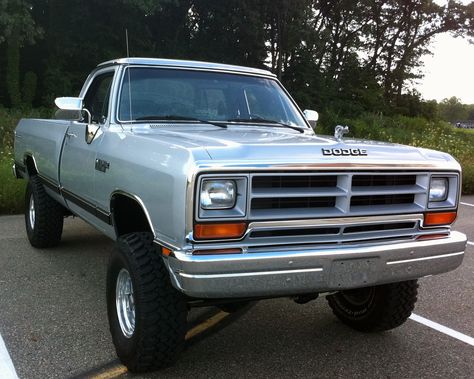 Dodge Ram 1981 1991 Dodge Ram 150, Baseball Shelf, First Gen Dodge, Dakota Truck, Power Ram, Dodge Pickup Trucks, Old Dodge Trucks, Dodge Diesel, Trucks Lifted Diesel