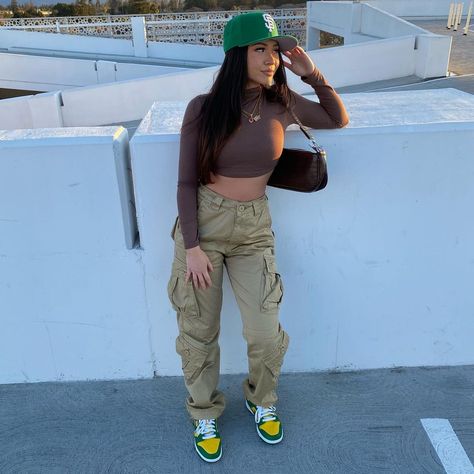 Streetwear Fits, Weekly Outfits, Tomboy Style Outfits, Little Outfits, Streetwear Fashion Women, Hottest Fashion Trends, Tomboy Fashion, Outfit Inspo Fall, Teenage Fashion Outfits