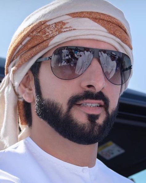 Prince Fazza, Prince Of Dubai, Best Inspirational Quotes, The 10, Dubai, Prince, Inspirational Quotes, Crown, Sunglasses