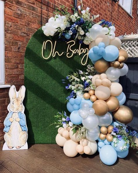 Feather and Fox on Instagram: "Peter Rabbit baby shower backdrop 🥕 . It’s been so lovely to be party of this little family’s little journey starting with the wedding to baby gender reveal and now this garden baby shower. Wishing you all the very best @jade182 @nickallen_ hope little Isaac is ok in this heat x . . #peterrabbittheme #peterrabbitbabyshower #babyshowerbackdrop #babyshowerinspo #newbaby #peterrabbit" Peter Rabbit Balloon Ideas, Peter Rabbit Baby Shower Balloons, Easter Theme Baby Shower Ideas, Peter Rabbit Balloon Arch, Peter Cottontail Baby Shower Ideas, Peter Rabbit Backdrop, Peter Rabbit Baby Shower Ideas Decor, Easter Themed Baby Shower Ideas, Boy Baby Shower Themes Spring