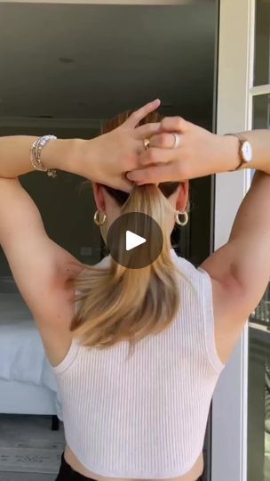 4.9K views · 81 reactions | Easy long-lasting claw clip technique ✨ Start with a low ponytail. Create a space just above the elastic and push the ponytail up through the opening. Fold up any loose hairs from the bottom of the ponytail and secure with a claw clip. This will stay put all day long and is such a fun '90s throwback! 🤗 #hair #hairtutorial #hairstyles #updo #hairstyling #hairstyle #hairstylist #viralreels #reelsvideoシ #reelsvideo #reelslovers #viralreelsfb #reelsviralfb #reelsfb #fypシ゚ | Cam1 | Cam1 · Original audio 90s Throwback, Hairstyles Updo, Low Ponytail, Hair Tutorials, Loose Hairstyles, Claw Clip, Folded Up, Hair Tutorial, Hair Stylist