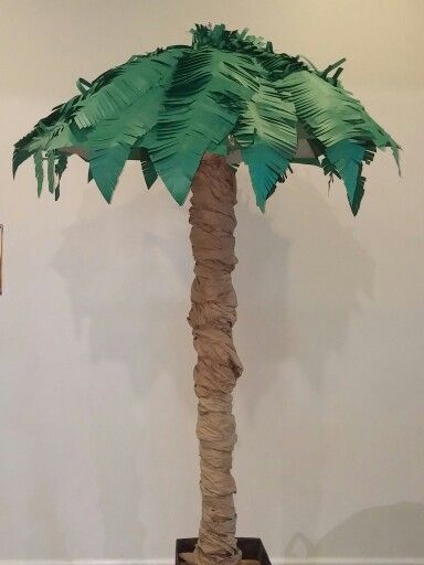 VBS 2015 Palm tree from umbrella Fête Jurassic Park, Paper Palm Tree, Tree Props, Nautical Ideas, Bethlehem Christmas, Ward Christmas Party, Decoration Birthday Party, Christmas Program, Felt Leaves