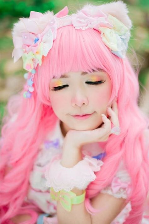 Grunge Pastel, Yume Kawaii, Kawaii Makeup, Pastel Goth Fashion, Kawaii Harajuku, Pastel Fashion, Kawaii Aesthetic, Japanese Street Fashion, Sweet Lolita