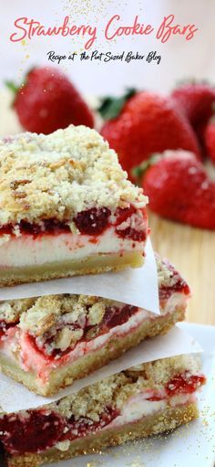 Oreo Bars, Strawberry Cookie, Cookie Crumble, Coconut Dessert, Strawberry Pie Filling, Bolo Fit, Torte Cupcake, Crumble Bars, Dessert Bar Recipe